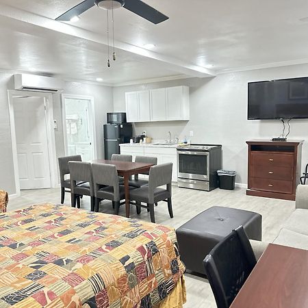 Sunshine Inn & Suites Venice, Florida Venice Gardens エクステリア 写真