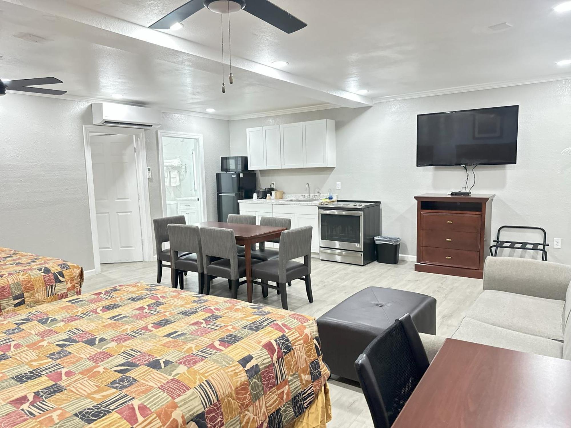 Sunshine Inn & Suites Venice, Florida Venice Gardens エクステリア 写真