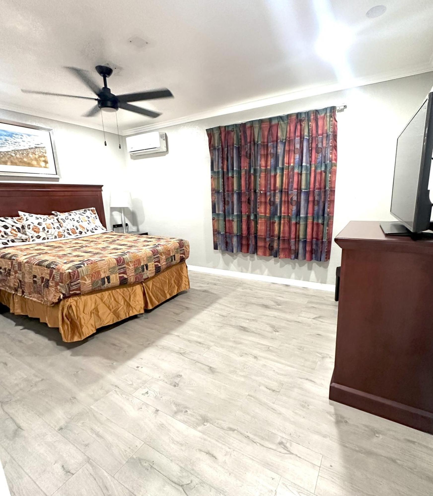 Sunshine Inn & Suites Venice, Florida Venice Gardens エクステリア 写真